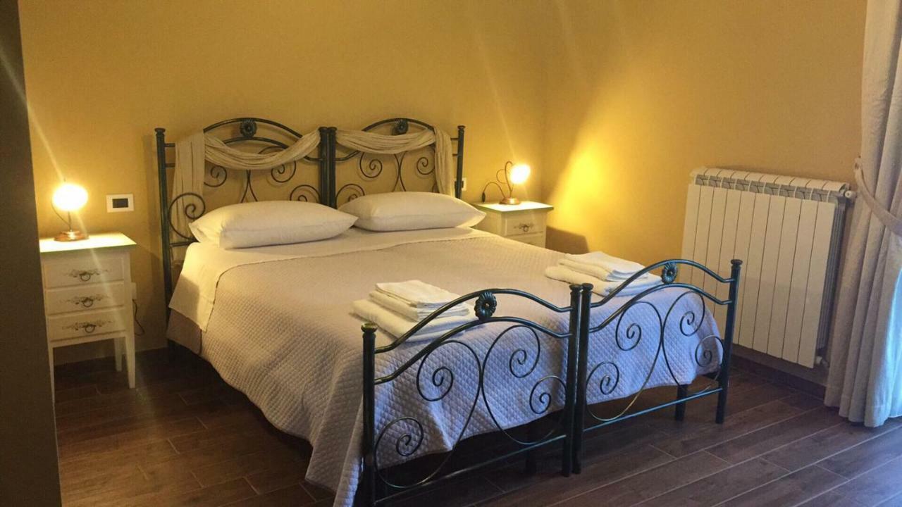 Tenuta Jumara San Lorenzo Maggiore Ngoại thất bức ảnh